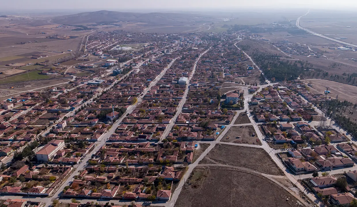 Mahmudiye ilçe yerleşiminin havadan görünümü